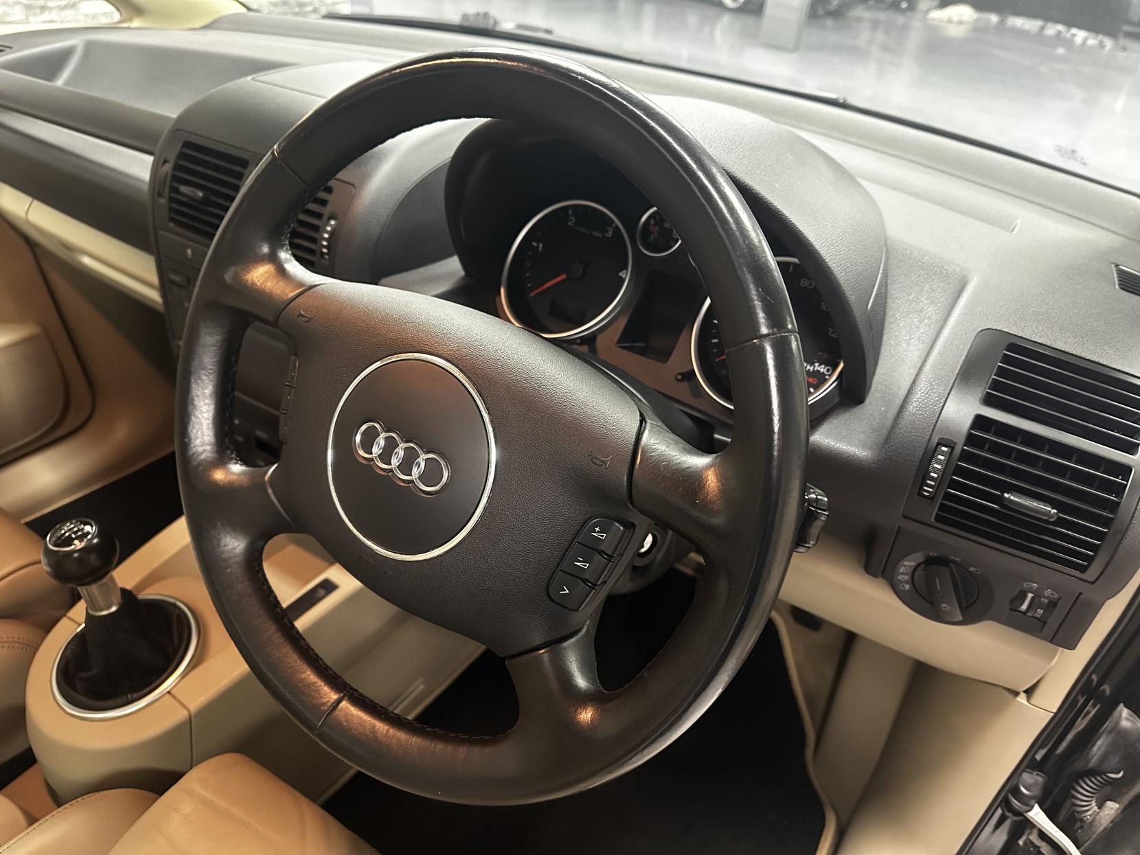 Audi A2 1.4 TDI SE Hatchback 5dr Diesel Manual (119 g/km, 75 bhp)