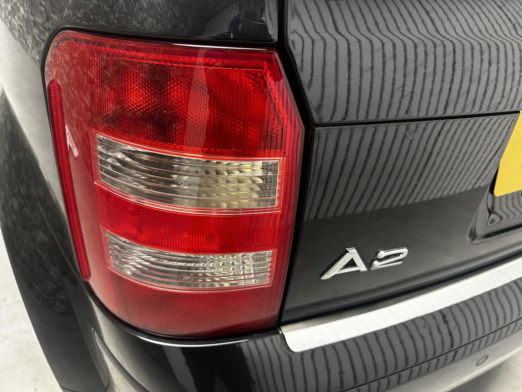 Audi A2 1.4 TDI SE Hatchback 5dr Diesel Manual (119 g/km, 75 bhp)