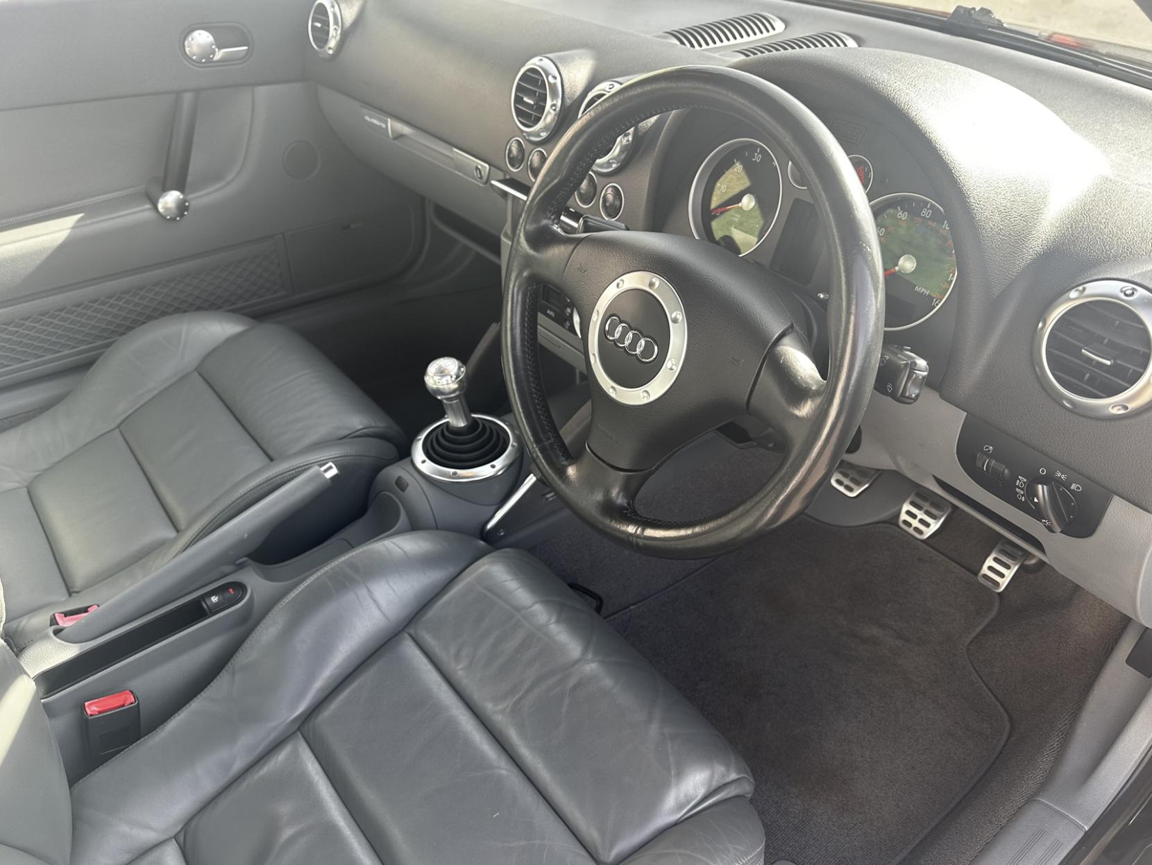 Audi TT 3.2 V6 Coupe 2dr Petrol Manual quattro (254 g/km, 247 bhp)