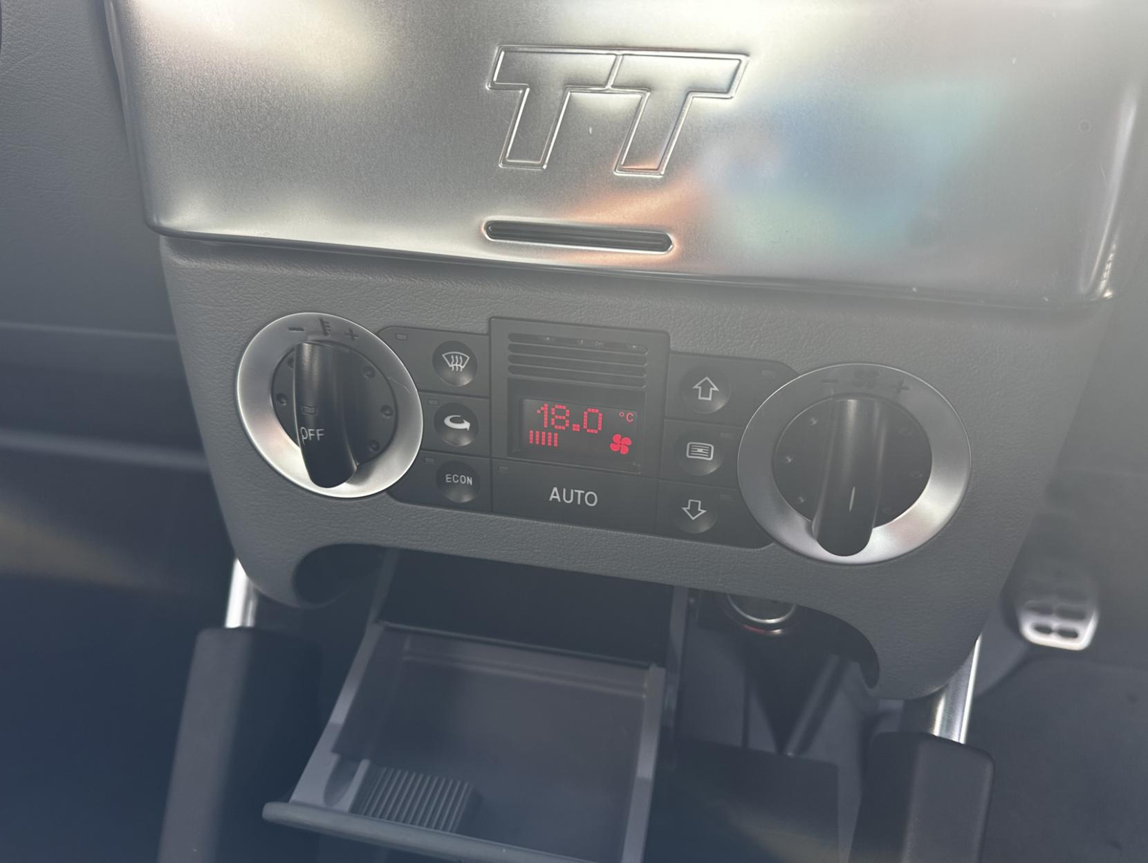 Audi TT 3.2 V6 Coupe 2dr Petrol Manual quattro (254 g/km, 247 bhp)