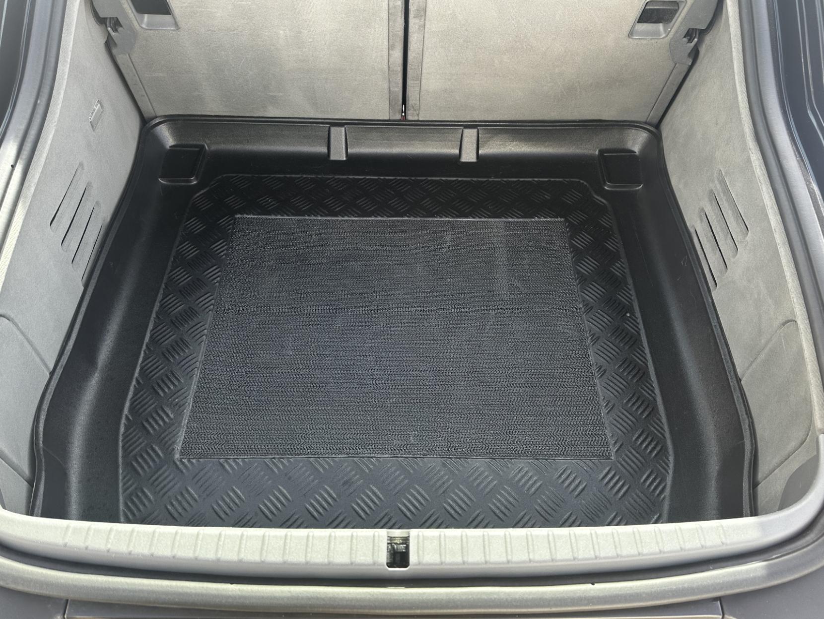 Audi TT 3.2 V6 Coupe 2dr Petrol Manual quattro (254 g/km, 247 bhp)