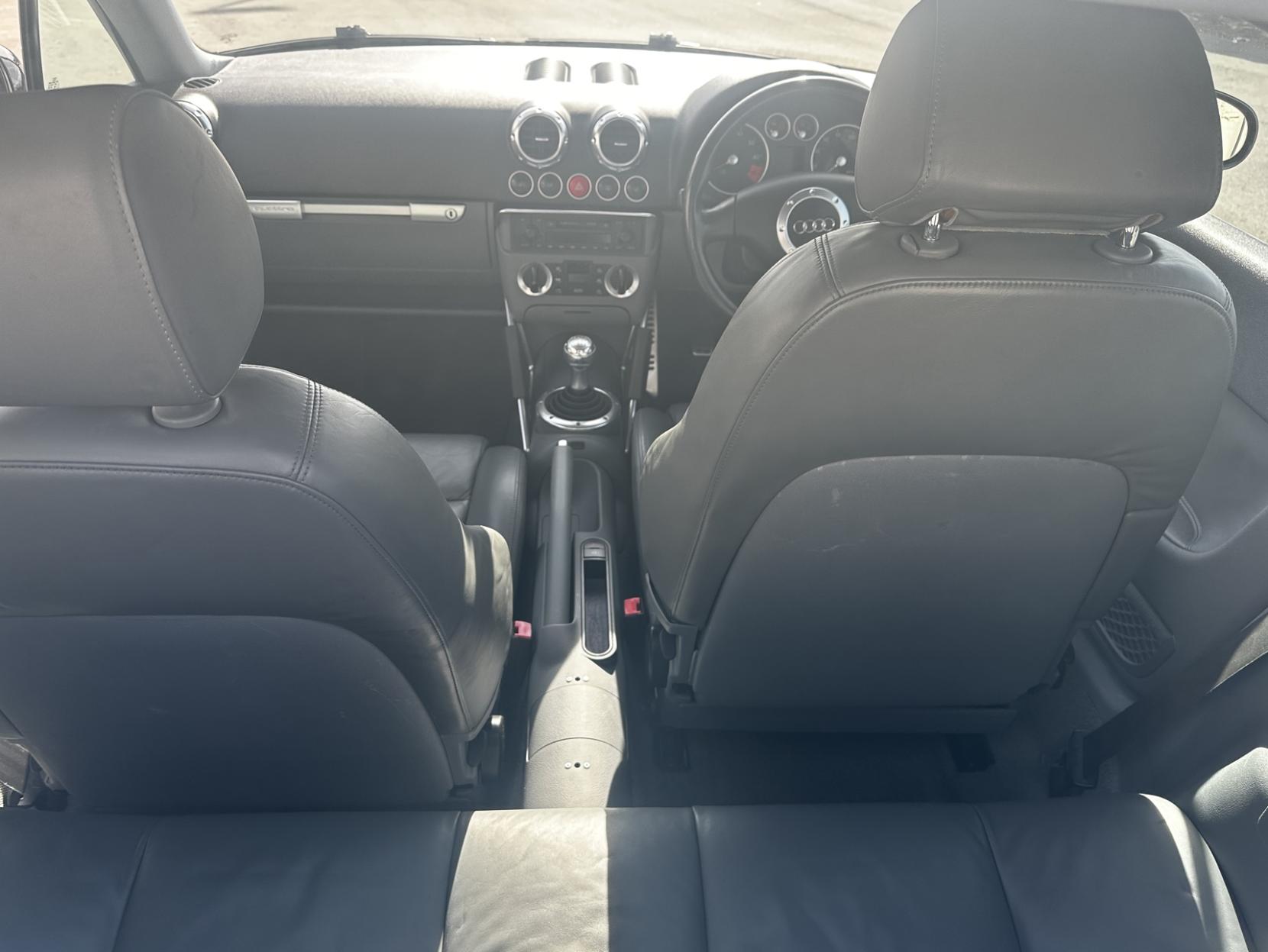 Audi TT 3.2 V6 Coupe 2dr Petrol Manual quattro (254 g/km, 247 bhp)