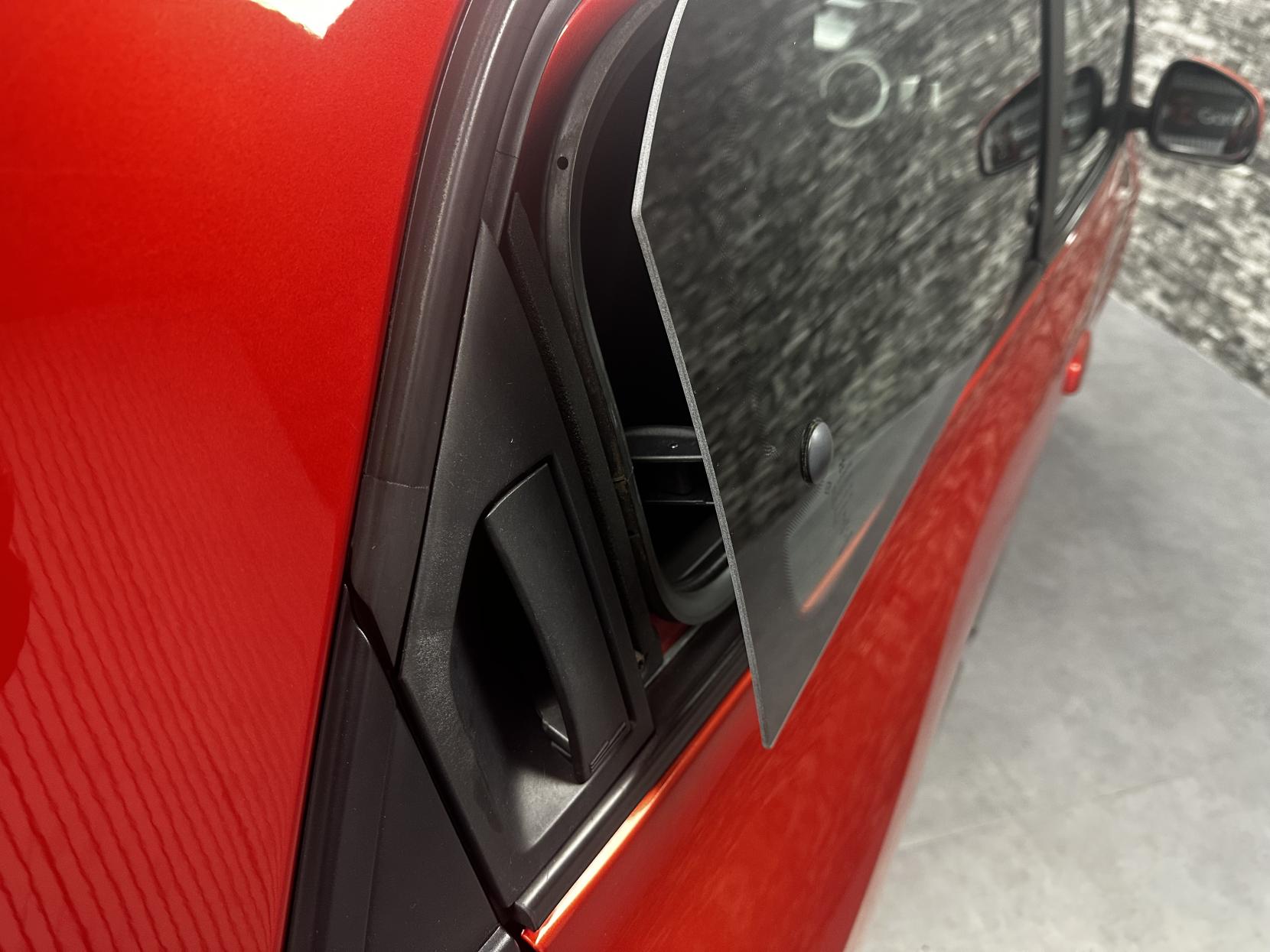 Renault Twingo 0.9 TCe ENERGY Dynamique Hatchback 5dr Petrol Manual Euro 6 (s/s) (90 ps)