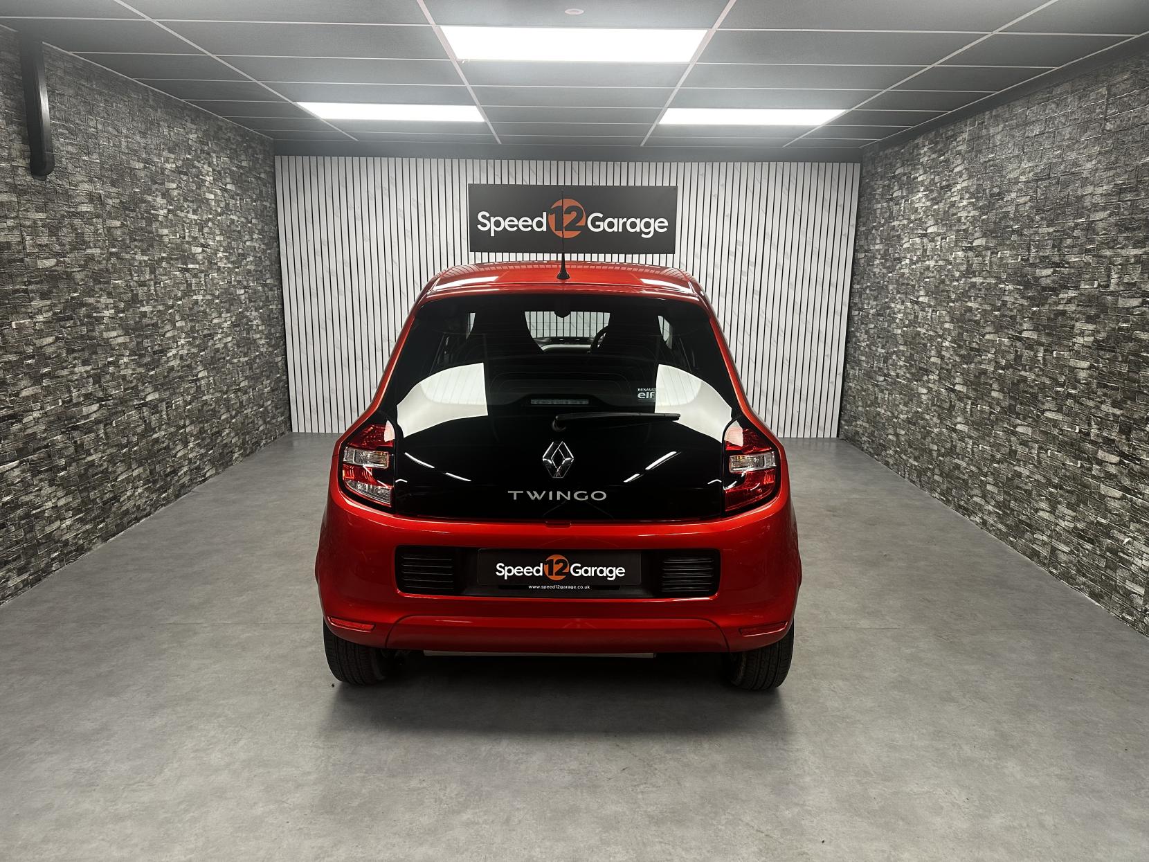 Renault Twingo 0.9 TCe ENERGY Dynamique Hatchback 5dr Petrol Manual Euro 6 (s/s) (90 ps)