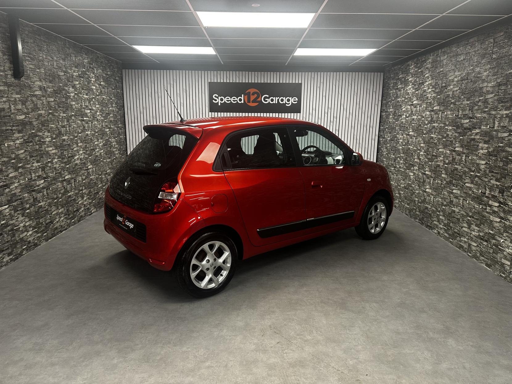 Renault Twingo 0.9 TCe ENERGY Dynamique Hatchback 5dr Petrol Manual Euro 6 (s/s) (90 ps)