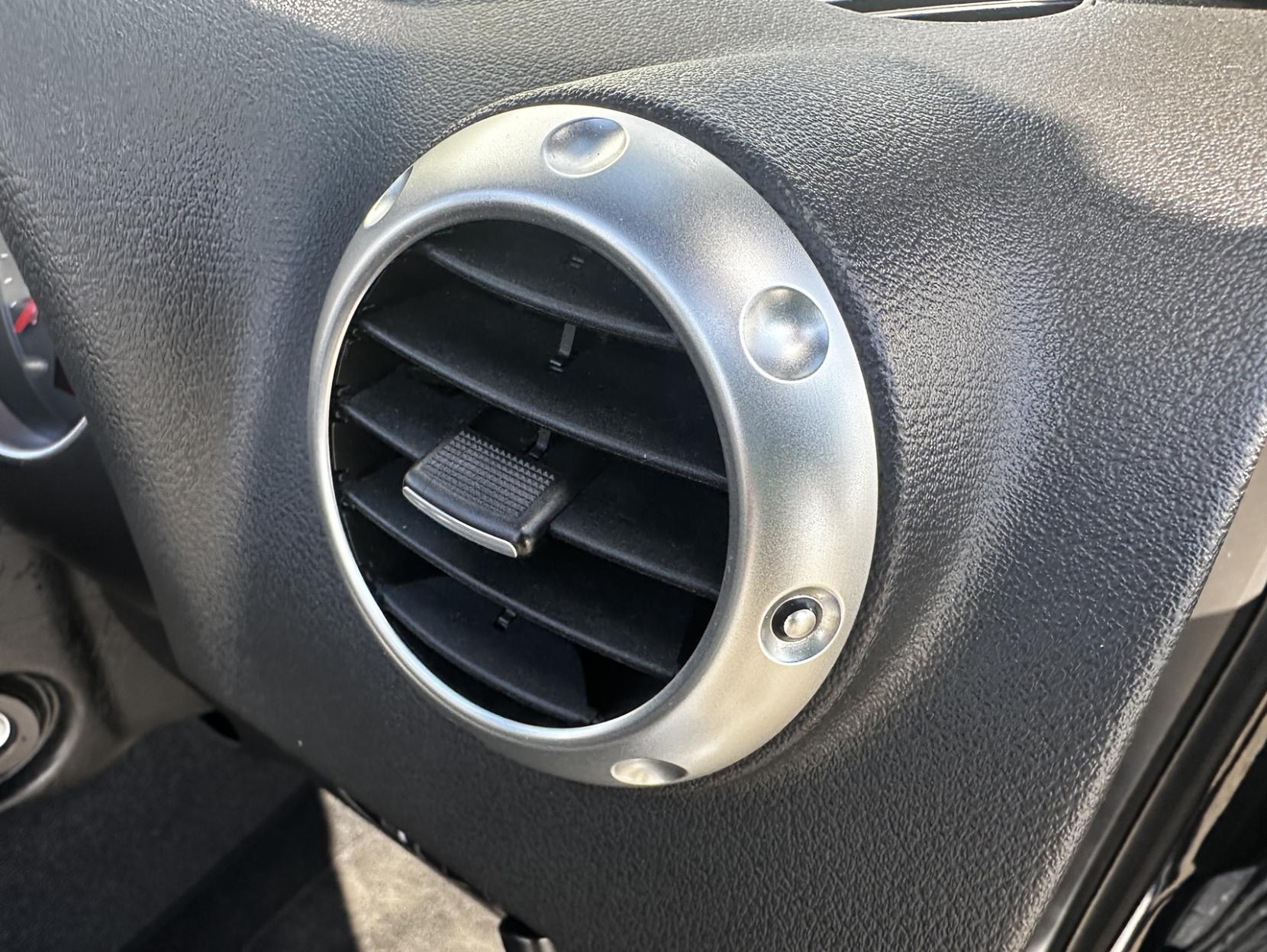 Audi TT 1.8T Roadster 2dr Petrol Manual quattro (228 g/km, 225 bhp)