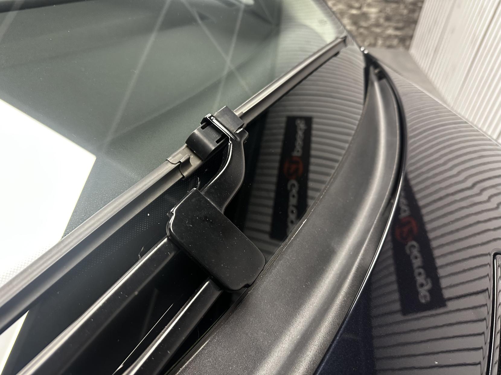 Audi A2 1.6 FSI SE Hatchback 5dr Petrol Manual (144 g/km, 110 bhp)