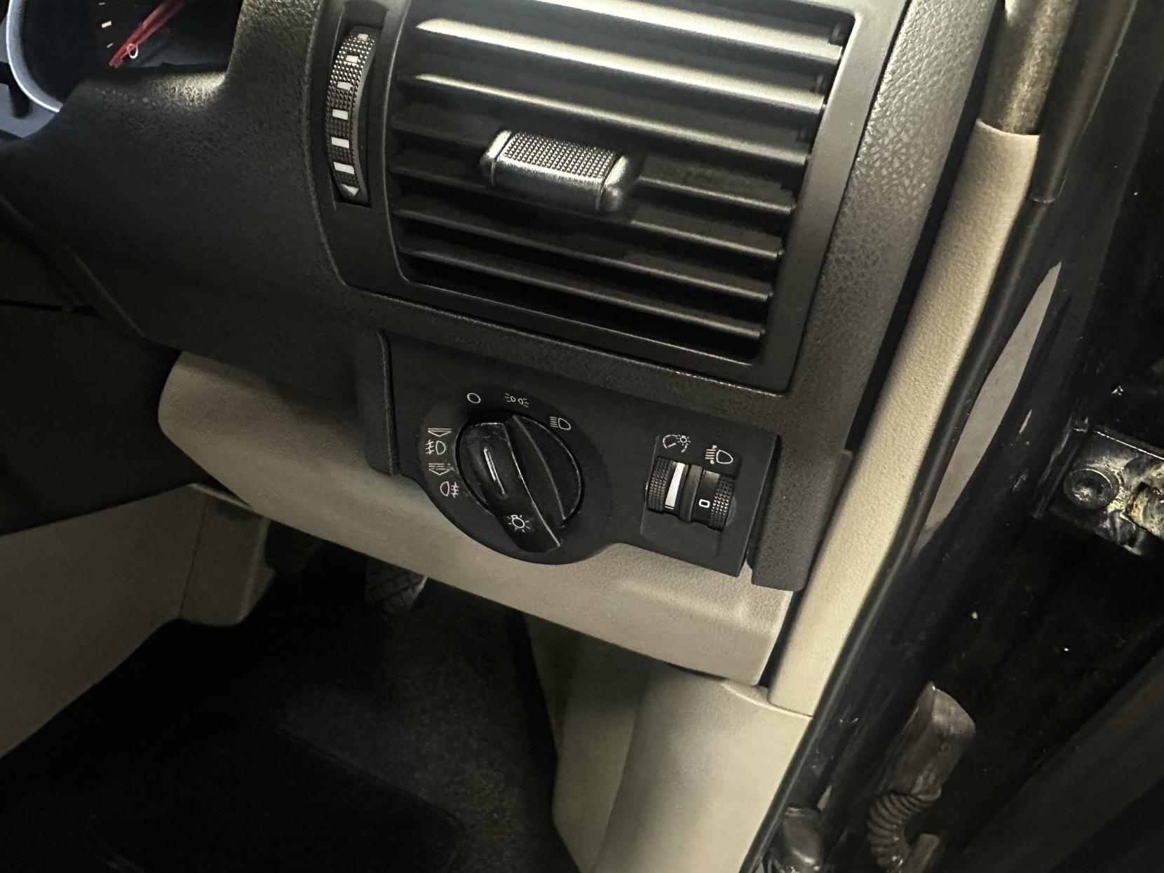 Audi A2 1.6 FSI SE Hatchback 5dr Petrol Manual (144 g/km, 110 bhp)