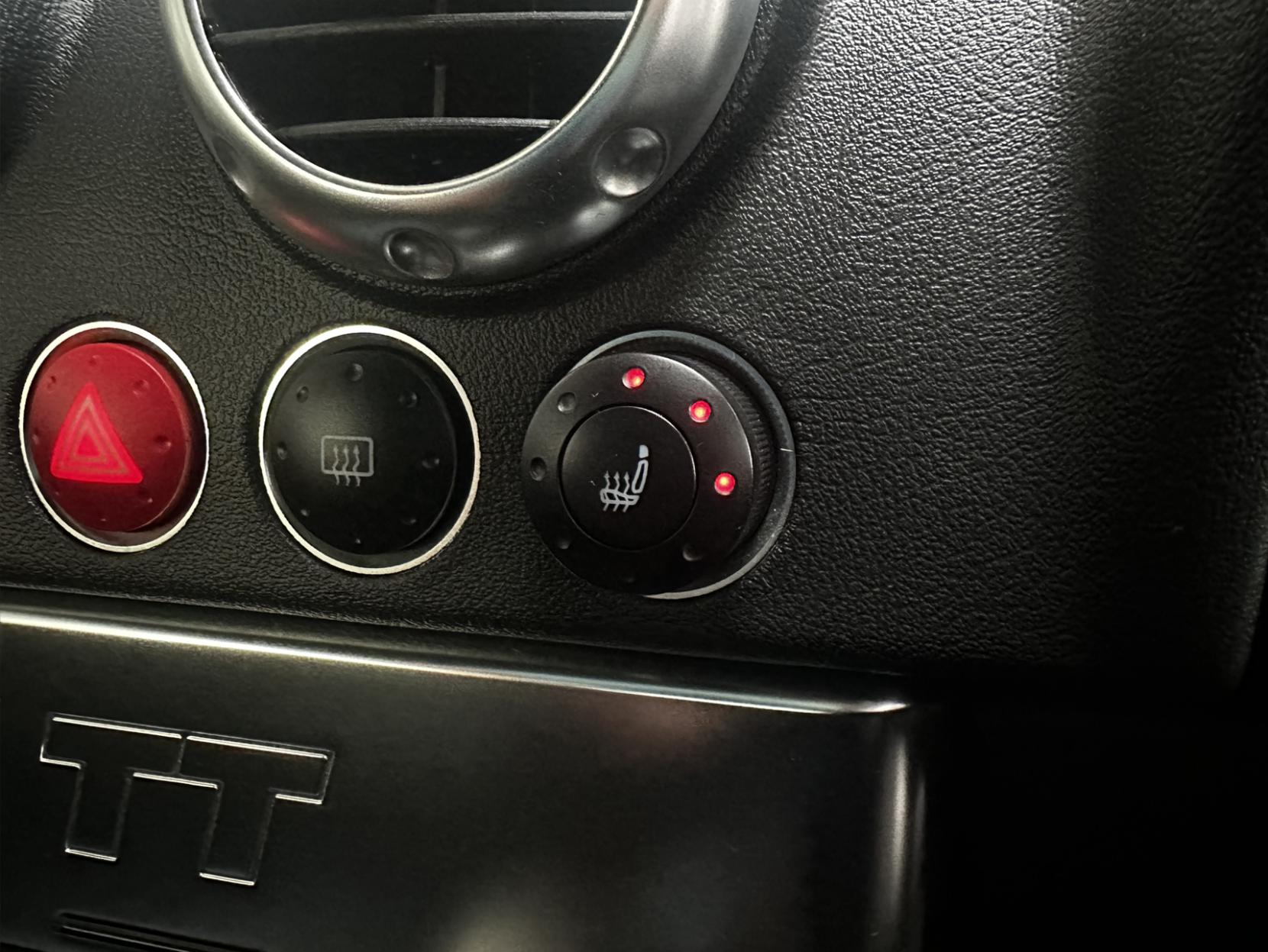 Audi TT 1.8T Coupe 2dr Petrol Manual quattro (228 g/km, 187 bhp)